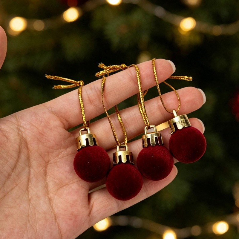 Bola Natal Beludru Merah Anggu - Home Decor Indonesia ulasan dan harga